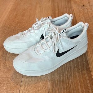 Nike SB Nyjah free 2 - Men’s 10.5 in White